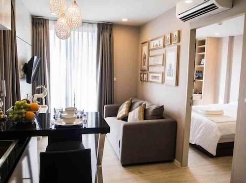 ニューラグジュアリー1BR /素晴らしいロケーション@Nimman