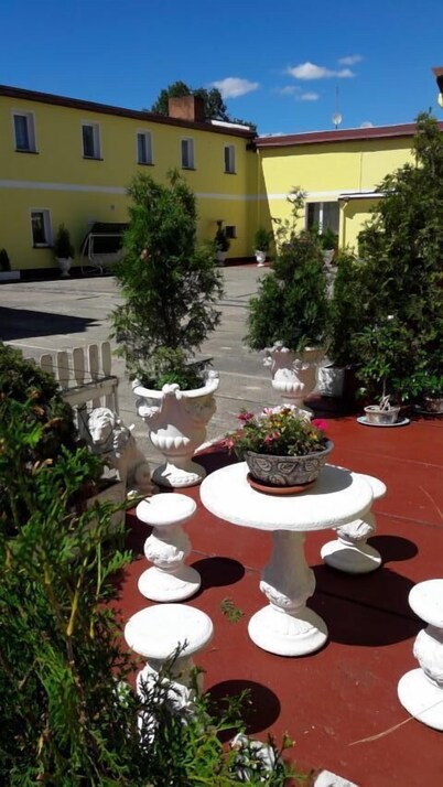 马德堡兰德饭店