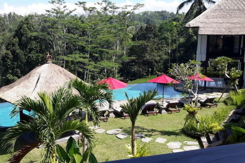 Magnificent 7 Bedroom Villa In Ubud