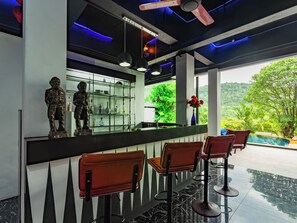 Bar (in der Unterkunft)