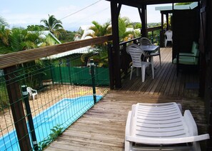 Familienbungalow (2 adults, 2 children) | Terrasse/Patio