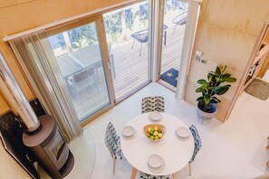 全景小屋, 多张床 | 熨斗/熨板、床单
