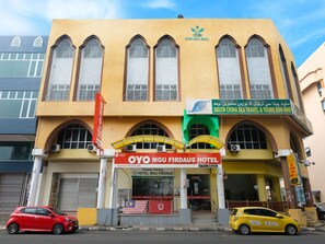 Exterior - OYO 757 MGU Firdaus Hotel (Kota Bharu)