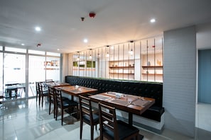 Restaurant - Hotel Fleur de Liz - Tagbilaran (Tagbilaran)