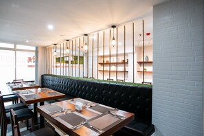 Restaurant - Hotel Fleur de Liz - Tagbilaran (Tagbilaran)