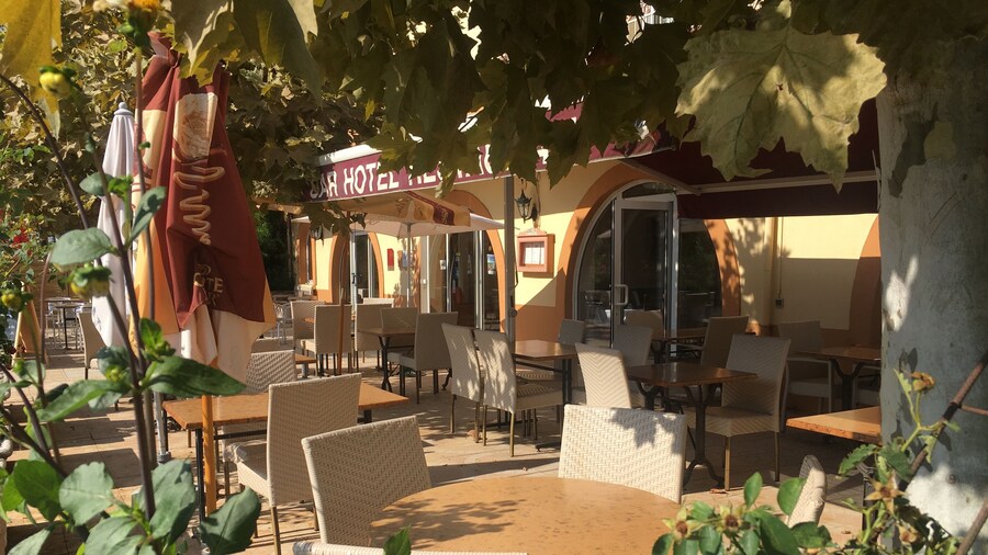 Hôtel Restaurant Le Commerce