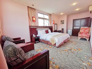 豪華套房, 非吸煙房 | 書桌、遮光布/窗簾、免費無線上網、床單