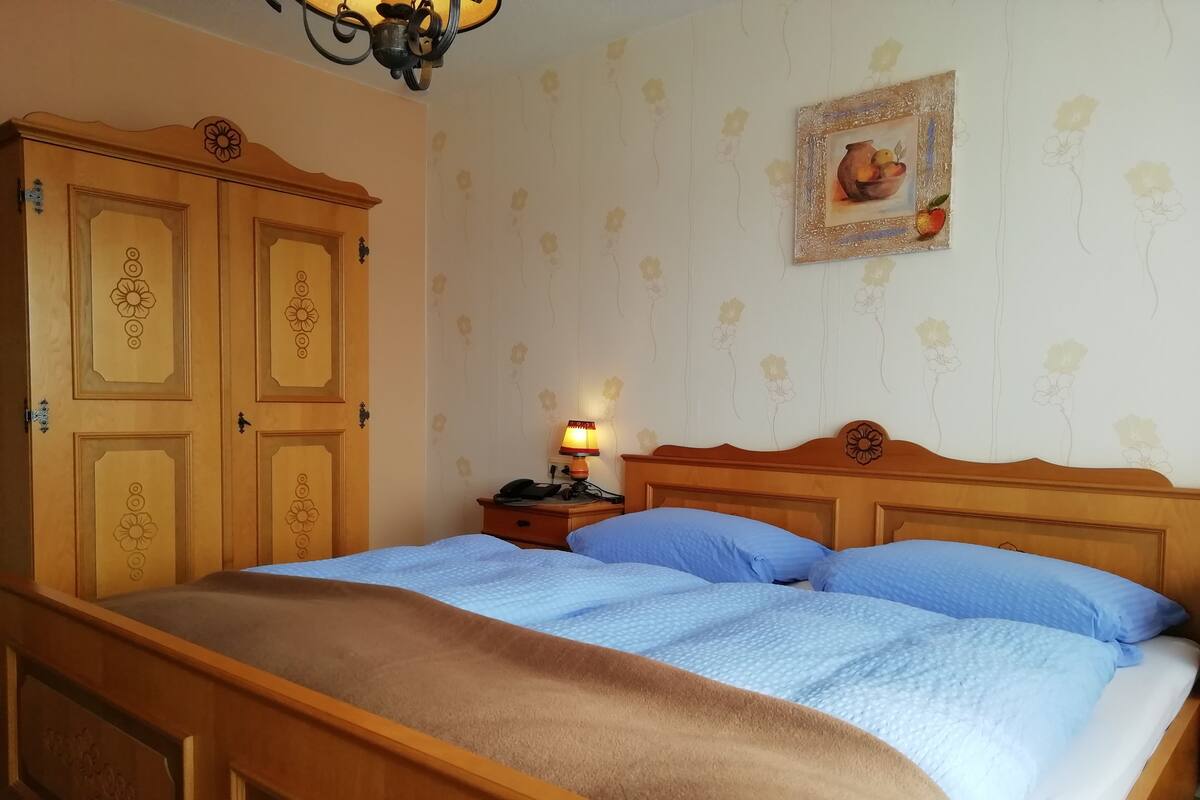 In-room safe, desk, blackout curtains, free WiFi