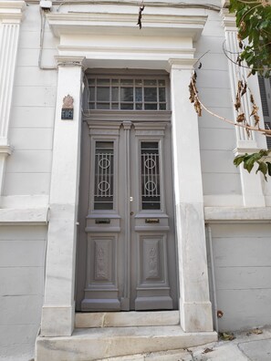 Property entrance - Acropolis Memories (Athens)