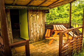 Yabin | Terrace/patio