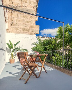 Tweepersoonskamer, terras | Terras