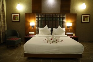 Superior Penthouse, 1 King Bed, Non Smoking