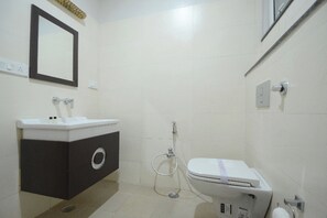 Shower - Heritage Haveli - A Stay Home (Jaipur)