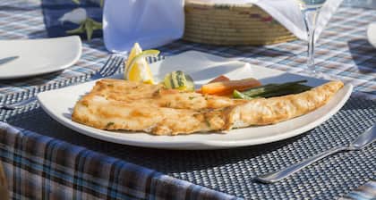 Manafiafy Beach & Rainforest Lodge