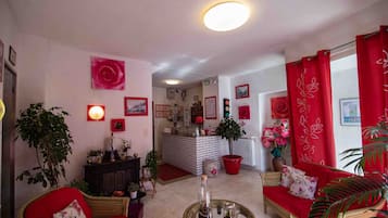 Zona de estar del vestíbulo