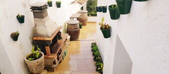 FANTASTIC HOUSE IN ARRIATE, AT 5 KM FROM RONDA AND 10 KMS FROM SETENIL DE LAS BODEGAS