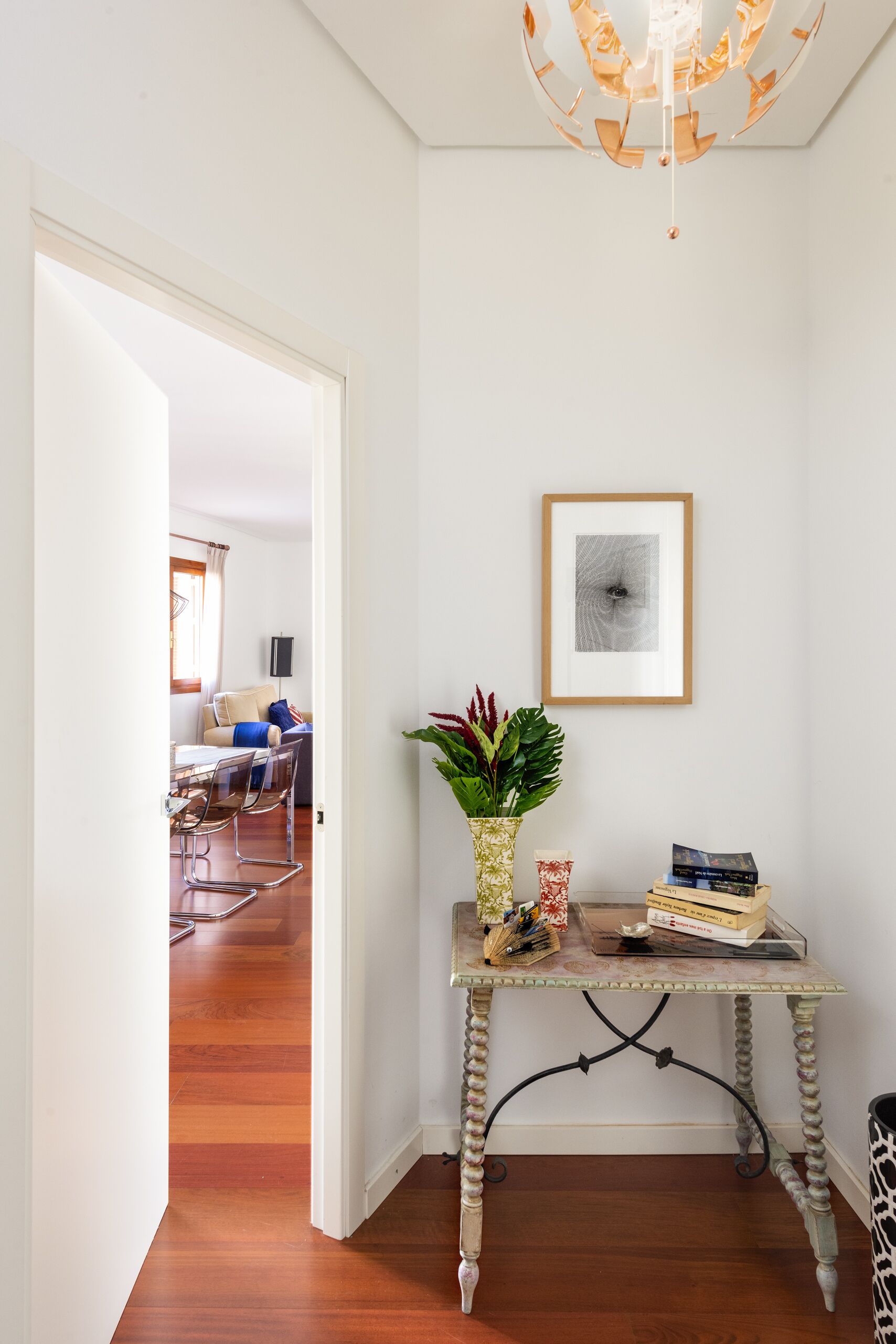 Apartment in front of the Cathedral. Cabildo IV