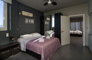 Loft, 2 chambres | 2 chambres, fer et planche à repasser, Wi-Fi gratuit, draps fournis
