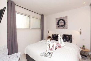 2 bedrooms, iron/ironing board, WiFi, bed sheets - Brand new 2 bedrooms next to Croisette ! (Cannes)