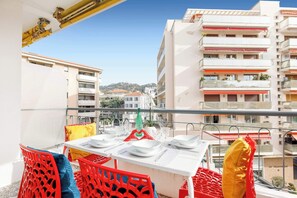 Outdoor dining - Brand new 2 bedrooms next to Croisette ! (Cannes)