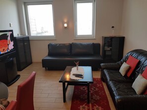 Appartamento Deluxe, 1 camera da letto, vista giardino | 1 camera, con stile personalizzato, insonorizzazione