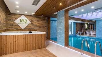 Piscina interna
