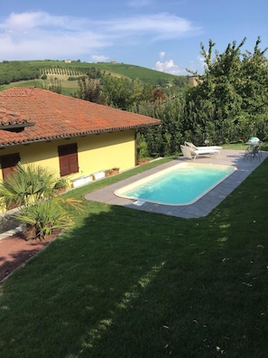 Seasonal outdoor pool - Villa Fulvia B&b (Diano d'Alba)