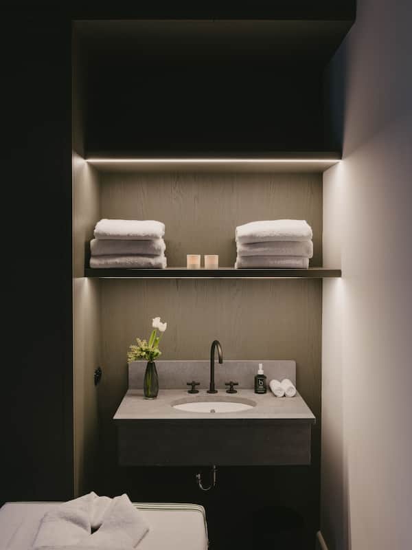 Couples treatment rooms, Turkish bath, body treatments