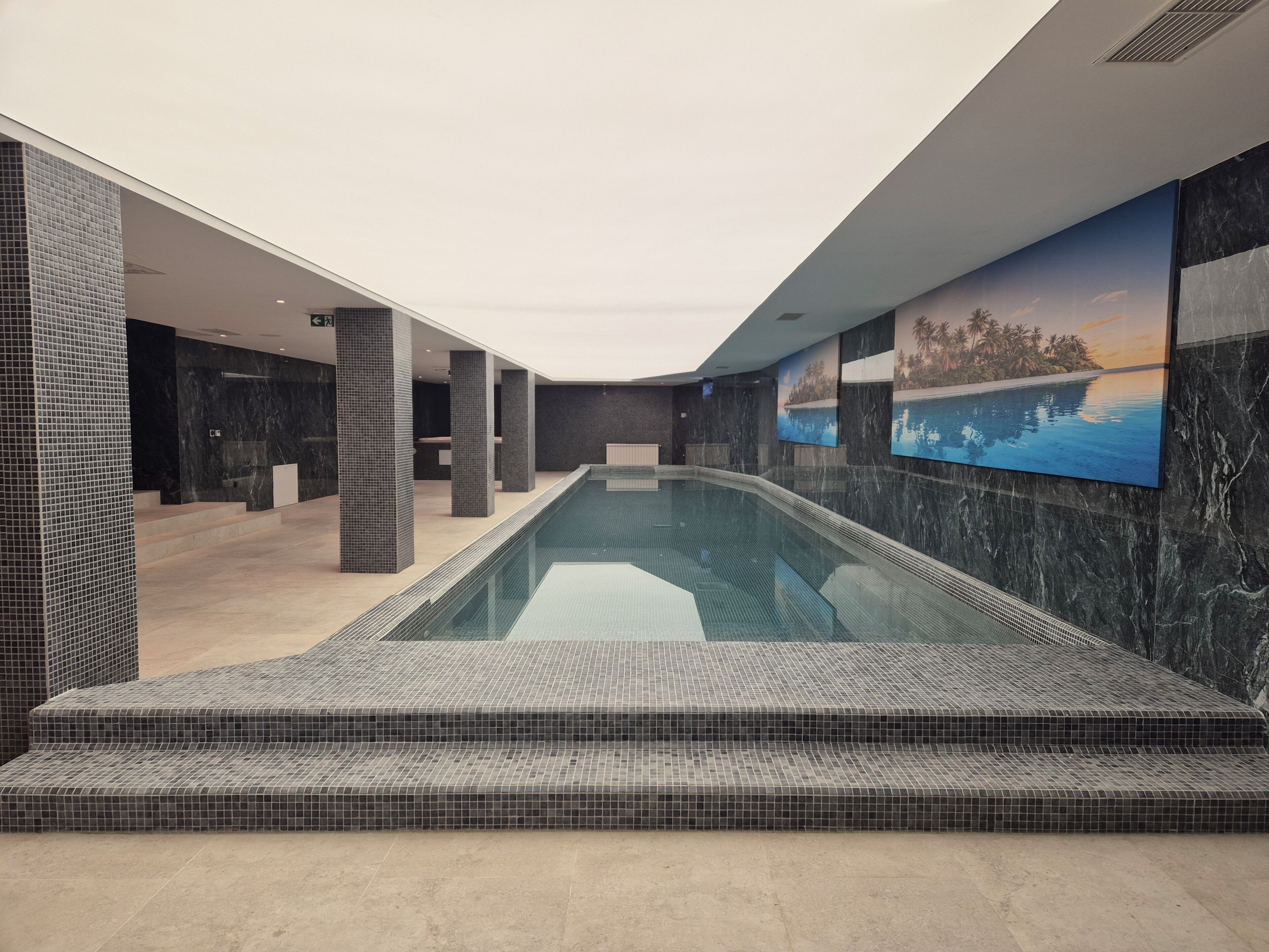 Piscine couverte