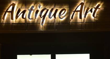 Antique Art Residence