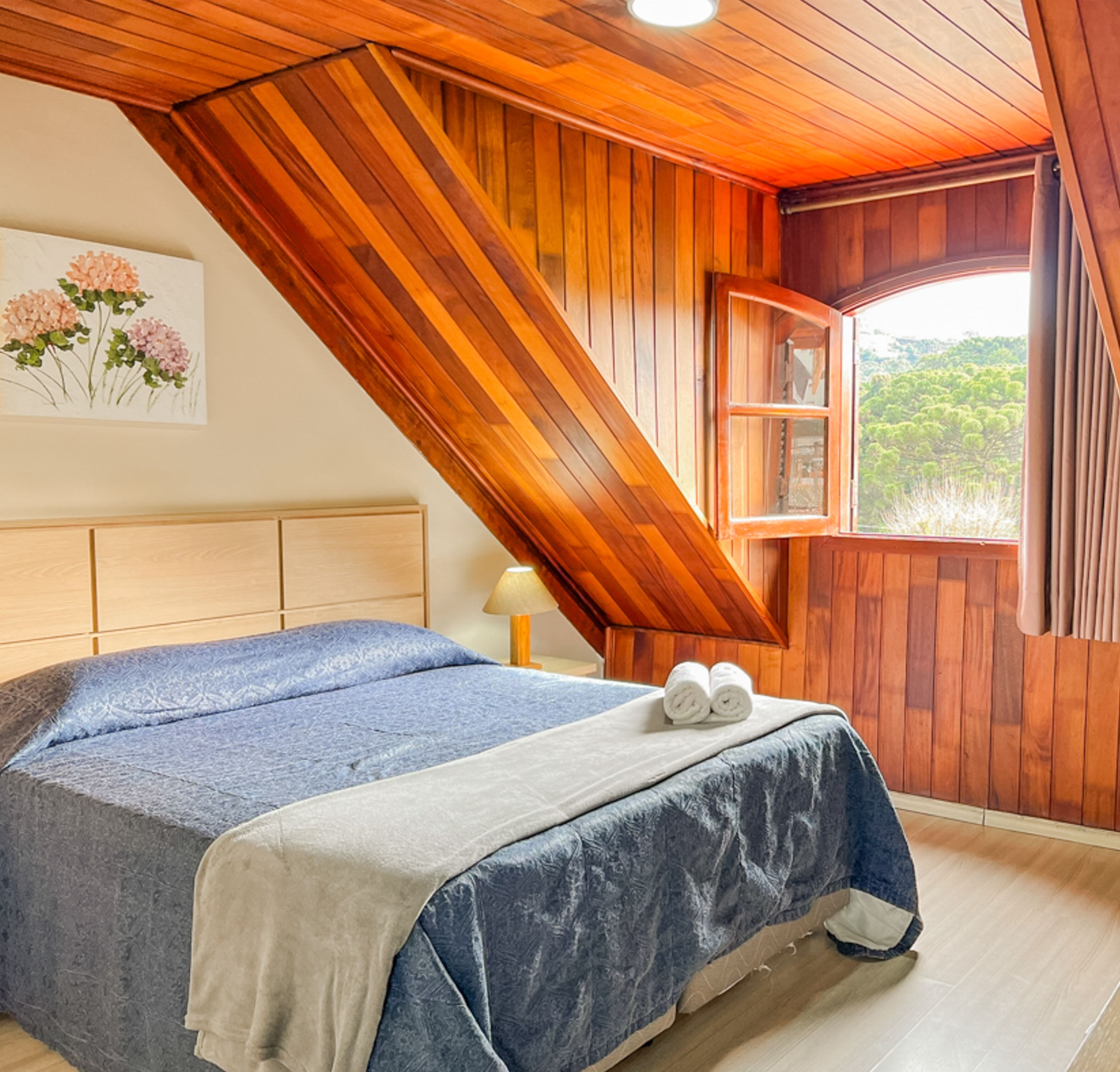 高级双人房, 城市景观 | 迷你吧、免费 WiFi、床单