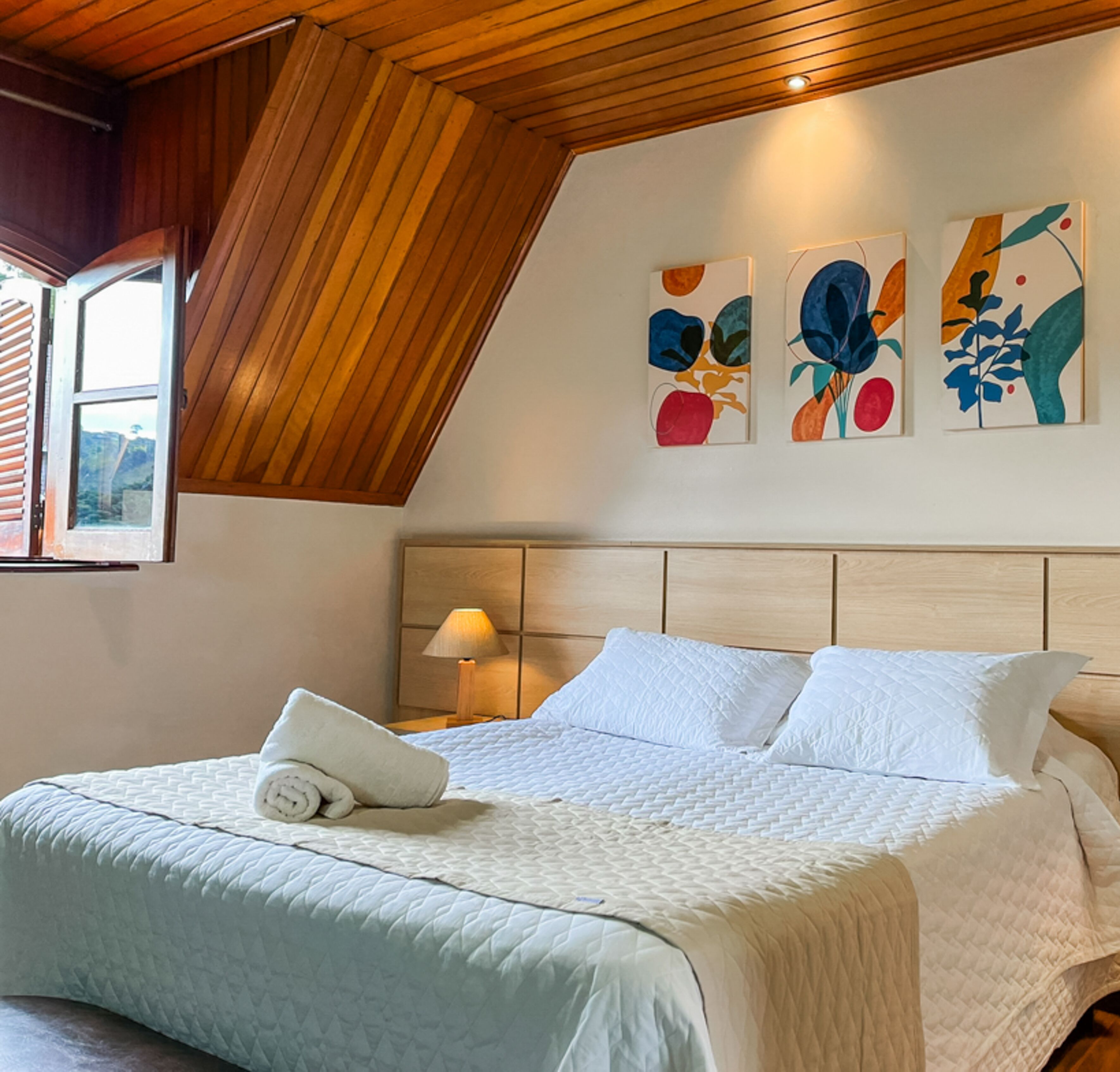 suite | 1 bedroom, minibar, free wifi, bed sheets