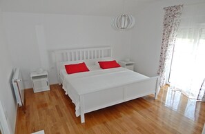 3 habitaciones y caja de seguridad en la habitación 