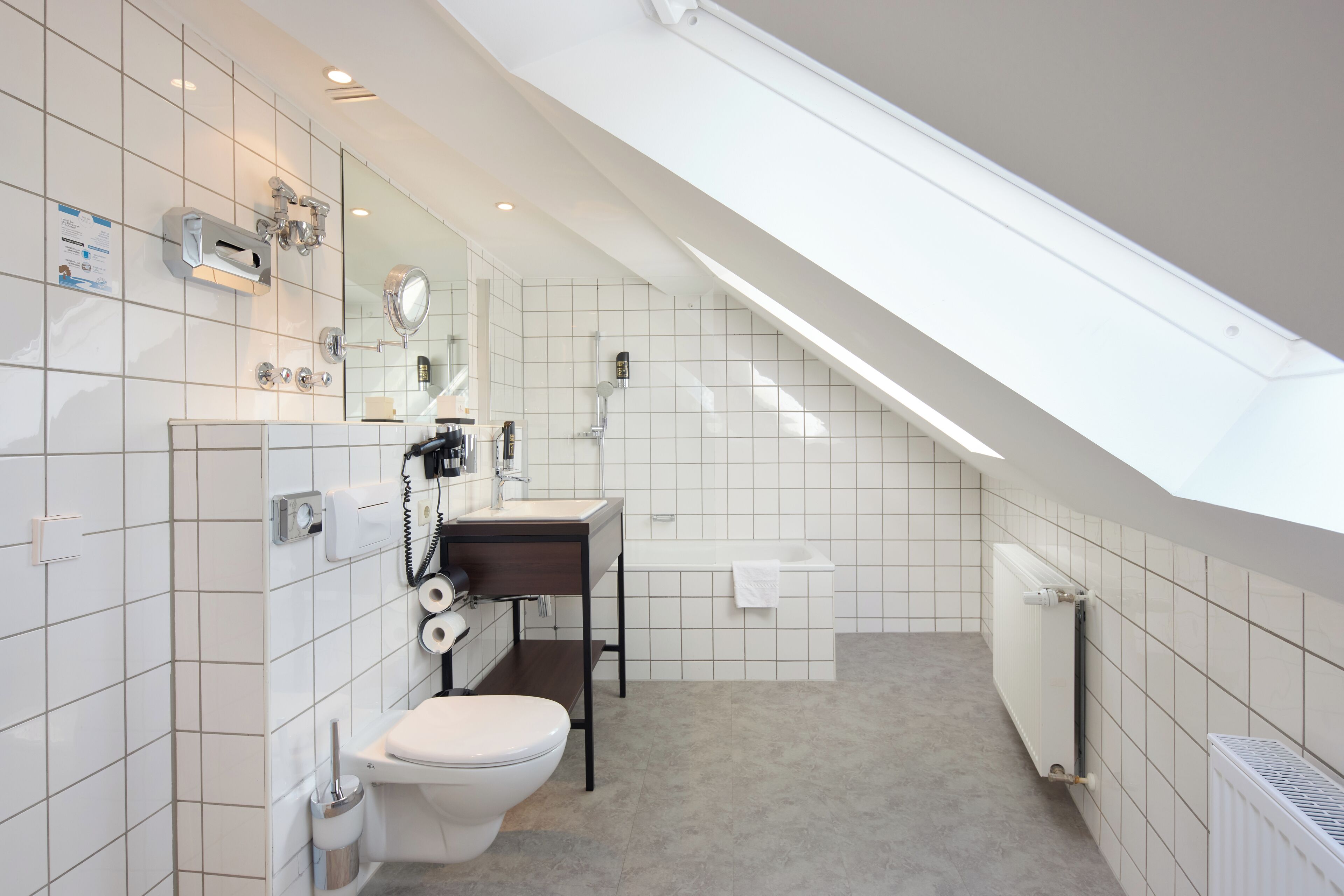 double room | bathroom | deep-soaking bathtub, free toiletries, hair dryer, bathrobes