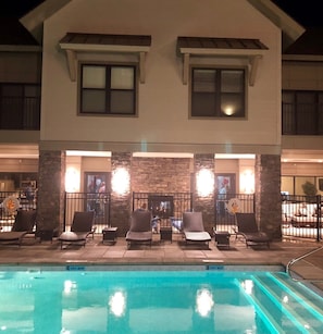 Outdoor pool - The Hamlet (Saratoga Springs)