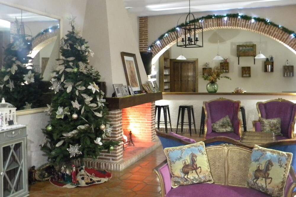 Self catering El Descanso del Peregrino for 14 people
