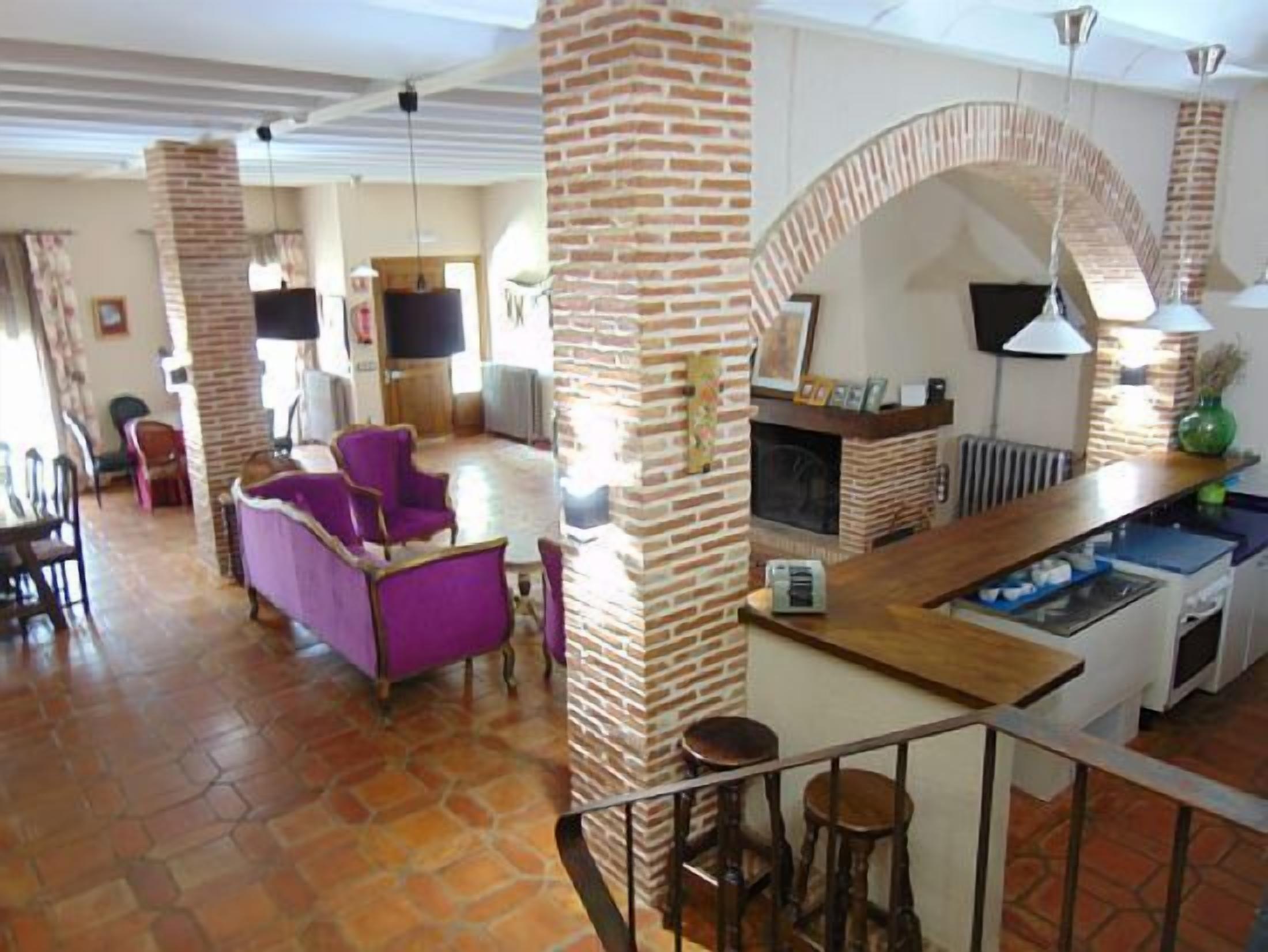 Self catering El Descanso del Peregrino for 14 people