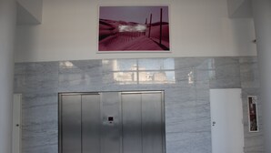 Unclassified image, 3 of 23, button - Bartolome Mitre & Parana (Buenos Aires)