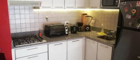 Apartment, 1 Double Bed, Non Smoking | Private kitchenette