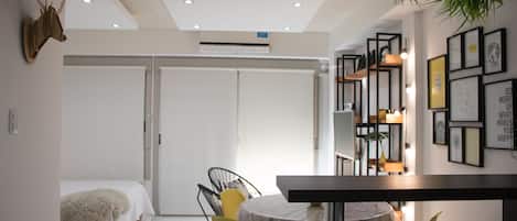Apartment, 1 Double Bed, Non Smoking | Living area