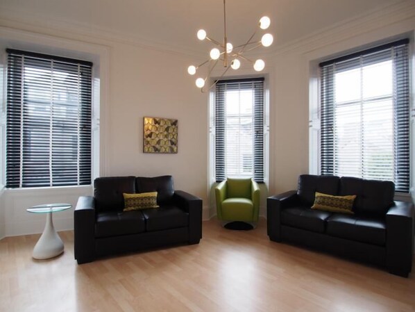 Televisión de pantalla plana