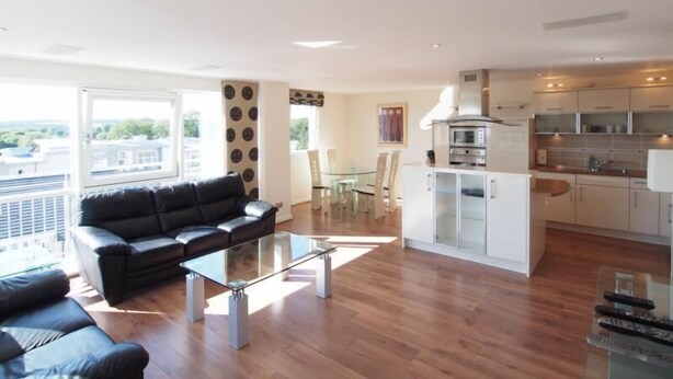 Interior - Queens Highlands (Aberdeen)