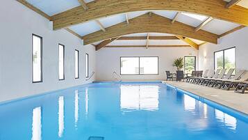 Piscine couverte, piscine chauffée