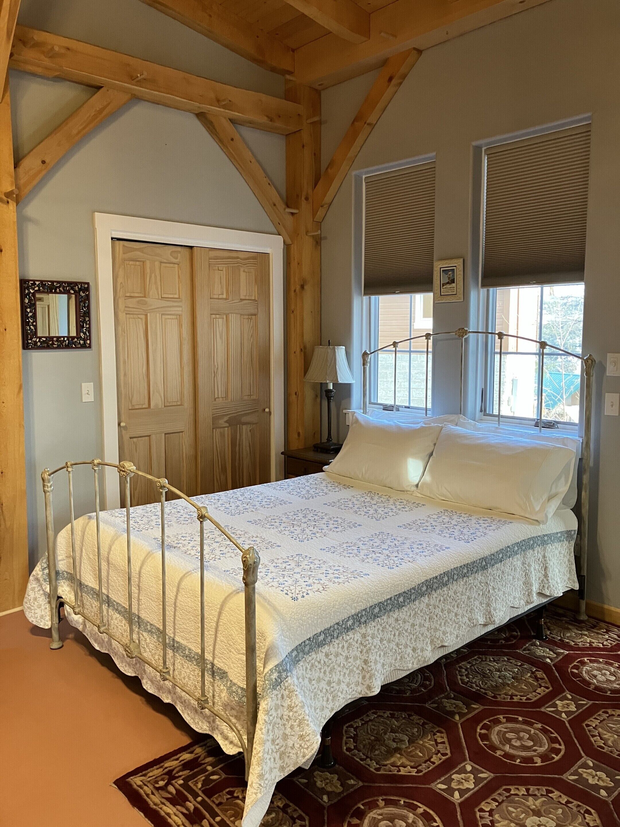 Design Cabin, Ensuite (Self Contained)