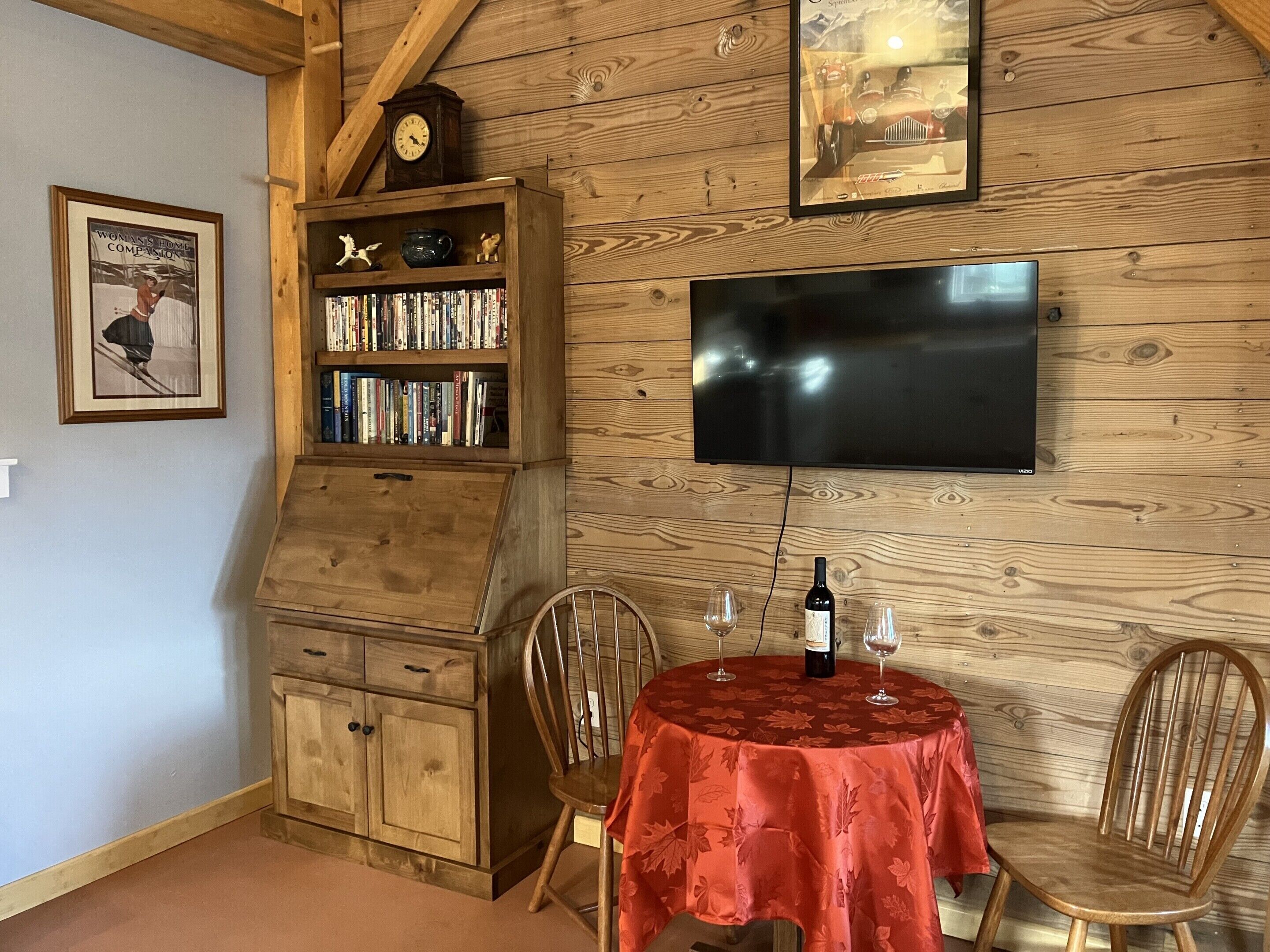 Cabaña de diseñador, baño en la habitación (Self Contained) | Restaurante