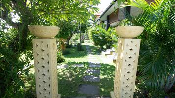 Entrée de l’hébergement