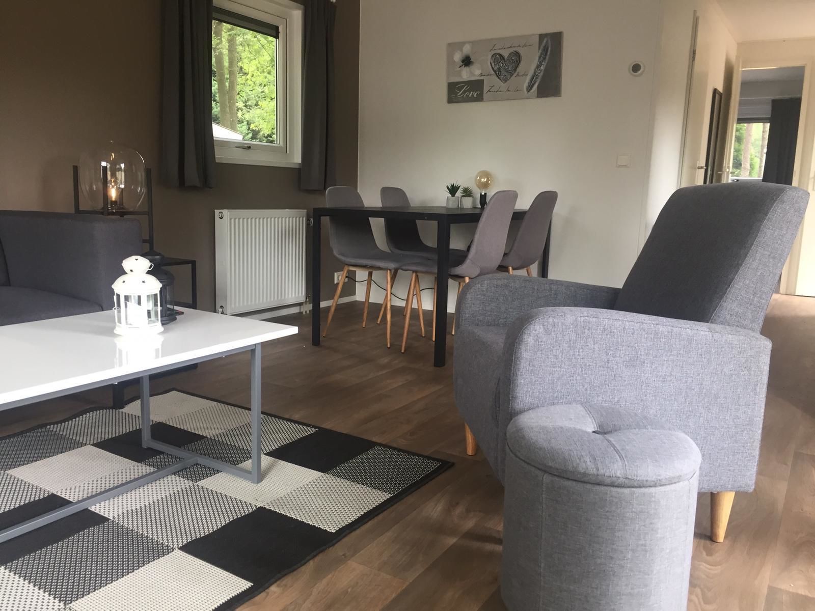 豪華木屋, 2 間臥室, 非吸煙房 | 客廳 | 平面電視