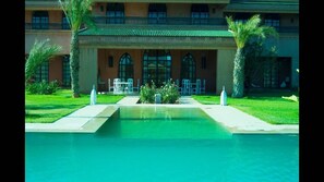 Outdoor pool - Villa d'Ourika 6 (Marrakech)