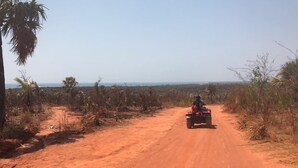 Hiking - New Park Resort (Mahajanga)
