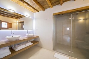 Junior Suite, Terrace | Bathroom - Agroturismo Can Toni Xumeu - Only Adults (Santa Eulalia del Rio)